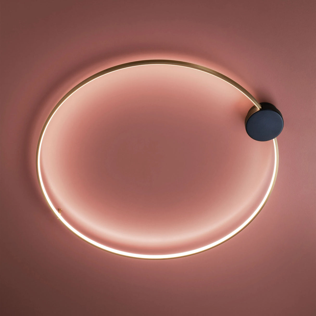 Plafoniera LED Atom, negru/alama, 23W, 2950lm, 3000K, D.80 cm, IP20, Smarter, 01-3104