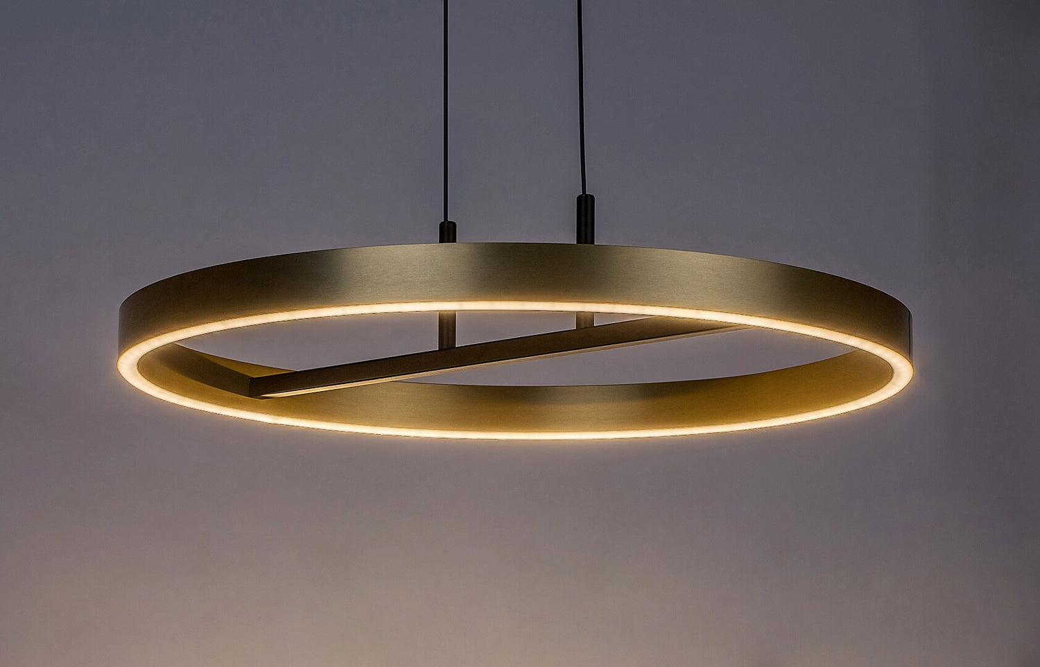 Lustra suspendata LED Thric, negru/ auriu, 42W, 3500lm, 3000K, IP20, Rabalux, 72221