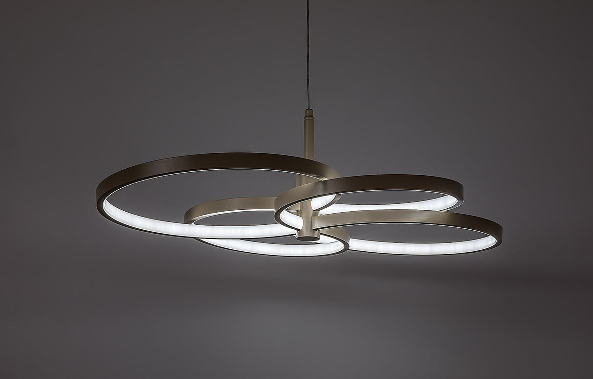 Lustră LED suspendată modernă 70W 5600lm cu telecomandă și lumină reglabilă – Isidora