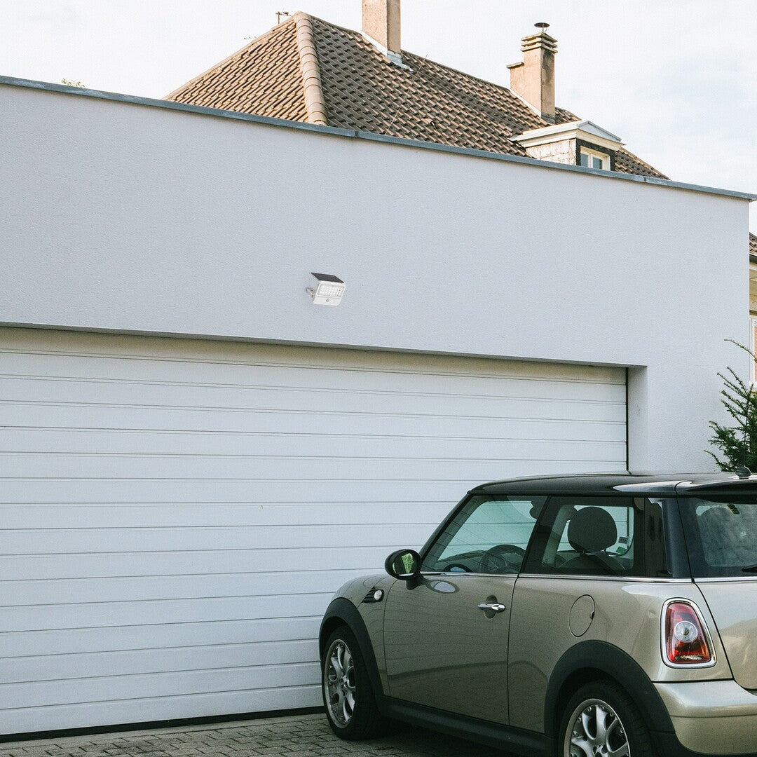 Aplica LED exterior solara Flaxton, alb, 7W, IP54, Rabalux, 77090