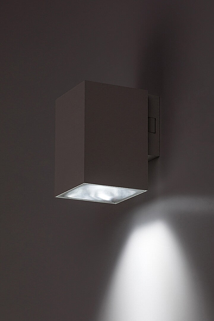 Aplica LED exterior Urfa, alb, 9W, 900lm, 2700K, 4000K, 6500K, IP65, Rabalux, 77163