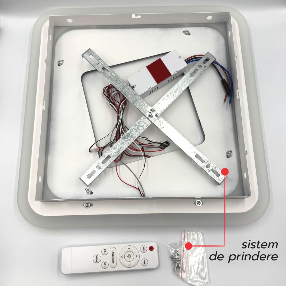 Plafonieră LED modernă 40x40 cm, 96W, 6100 lm, telecomandă, 3 tipuri de lumină